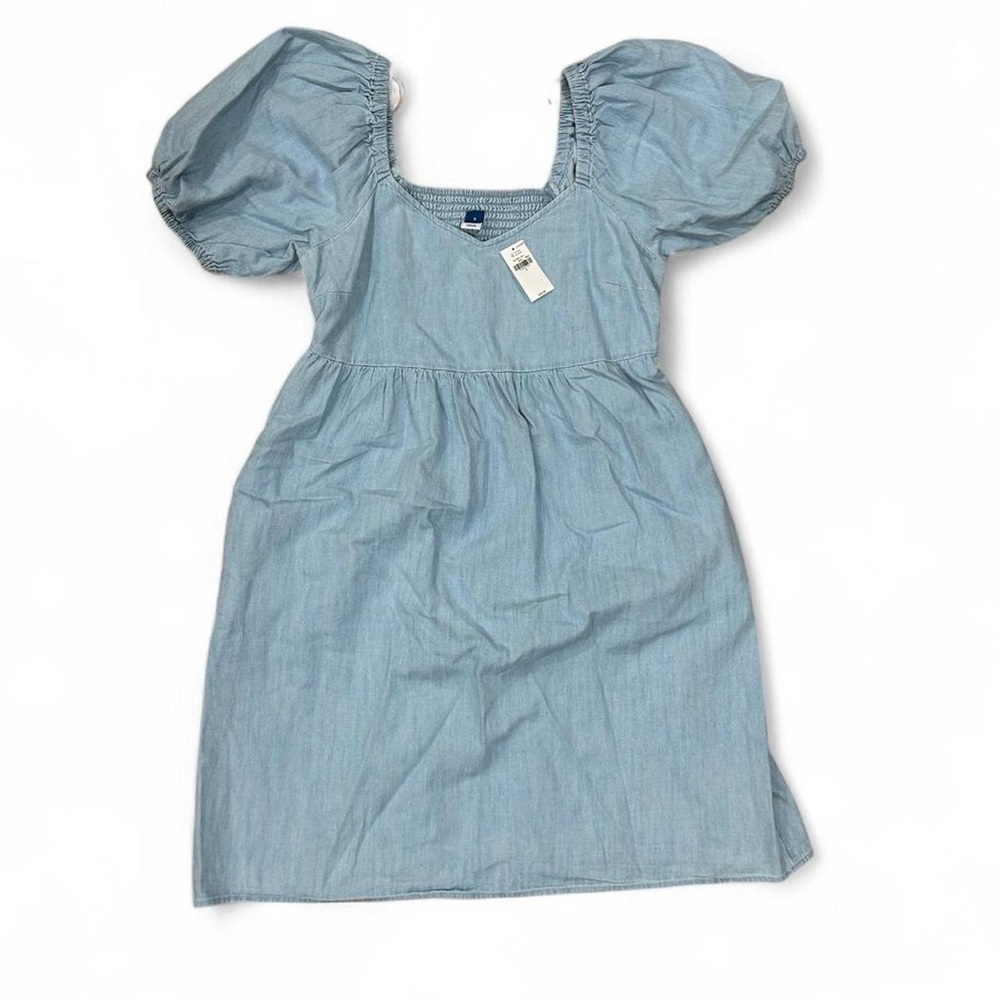 NWT Smocked Chambray All-Day Fit & Flare Dress Size Small Old Navy - Picture 2 of 8